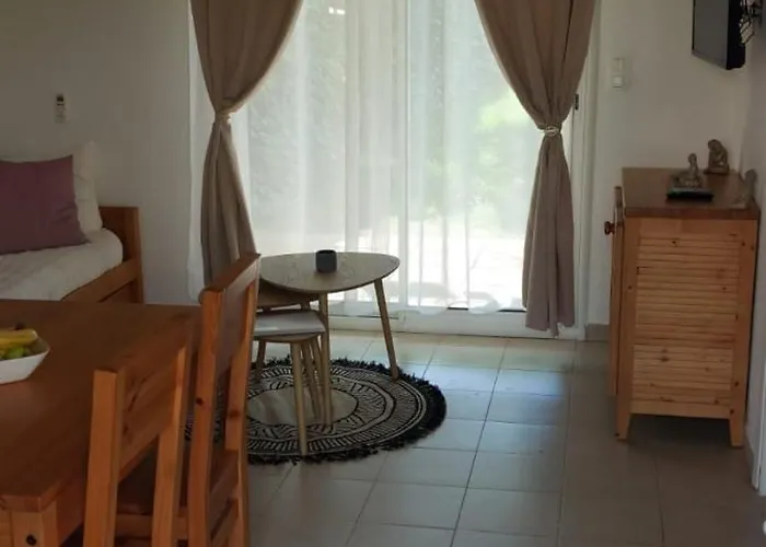 Location Les Pieds Dans L'eau, Aqua Linda A Poggio-mezzana