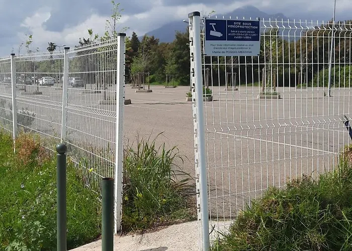 Location Les Pieds Dans L'eau, Aqua Linda A Poggio-mezzana